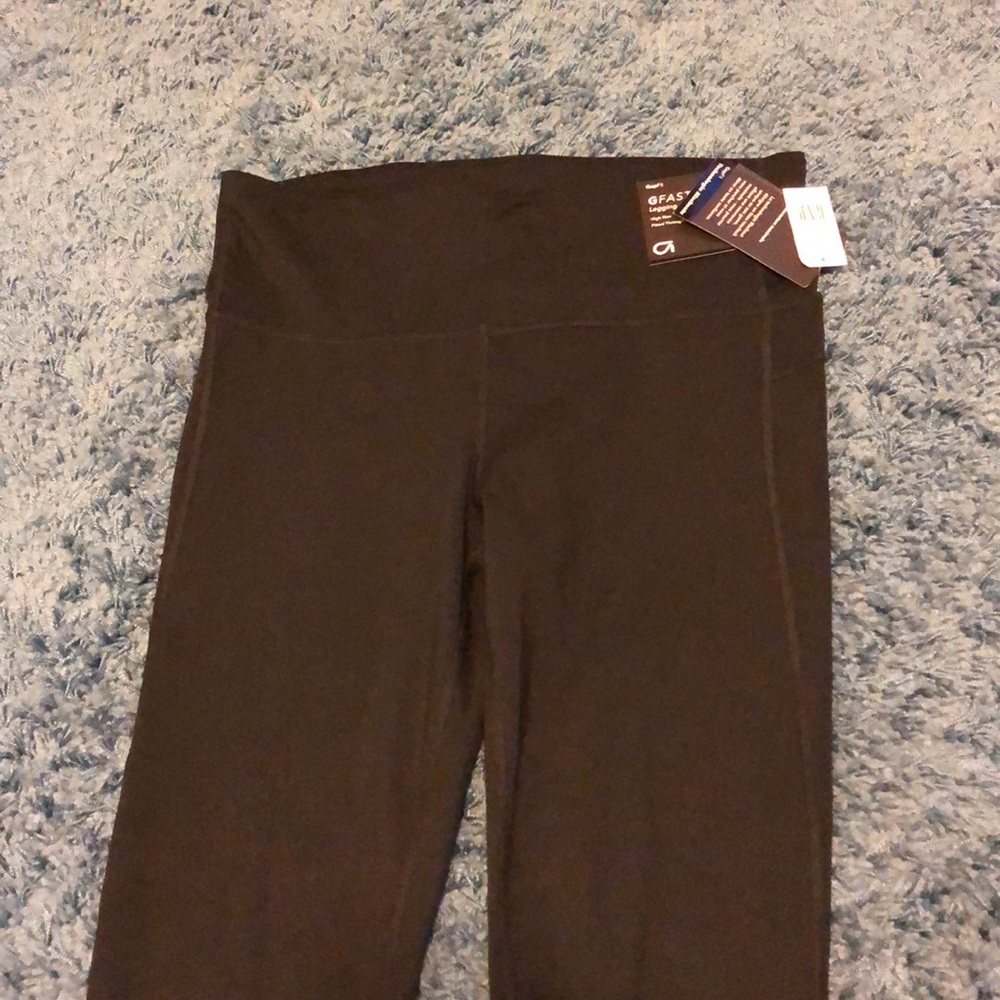 GapFit Black Leggings - *NWT*